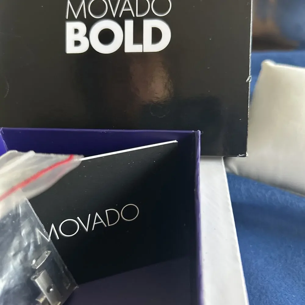 IN BOX! Movado Men’s Bold SE Watch 41mm Stainless Steel Case Blue Dial not worn!